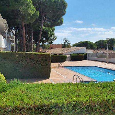 Apartamento Familiar Con Piscina Y Wifi L' Escala Bagian luar foto