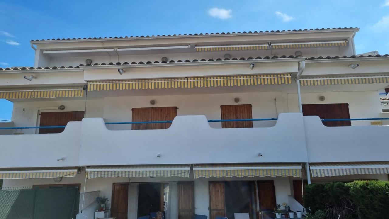 Apartamento Familiar Con Piscina Y Wifi L' Escala Bagian luar foto