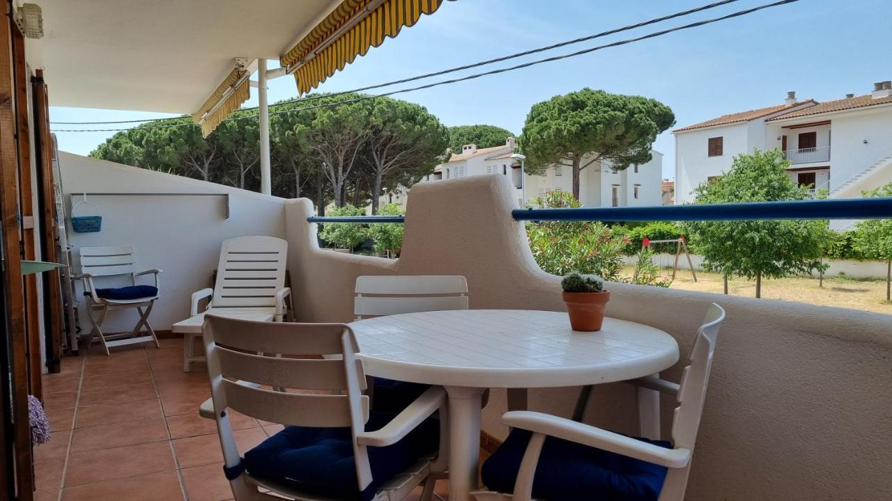Apartamento Familiar Con Piscina Y Wifi L' Escala Bagian luar foto