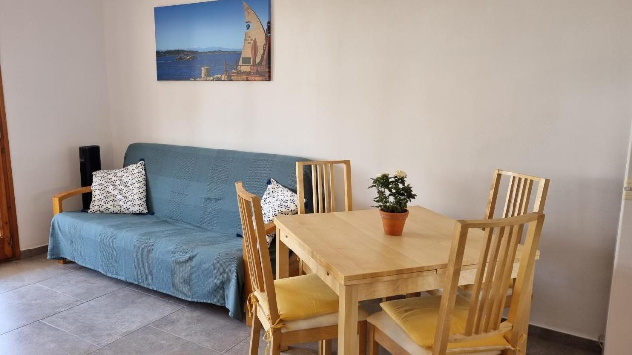 Apartamento Familiar Con Piscina Y Wifi L' Escala Bagian luar foto