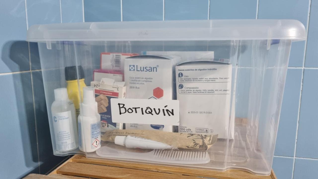 Apartamento Familiar Con Piscina Y Wifi L' Escala Bagian luar foto
