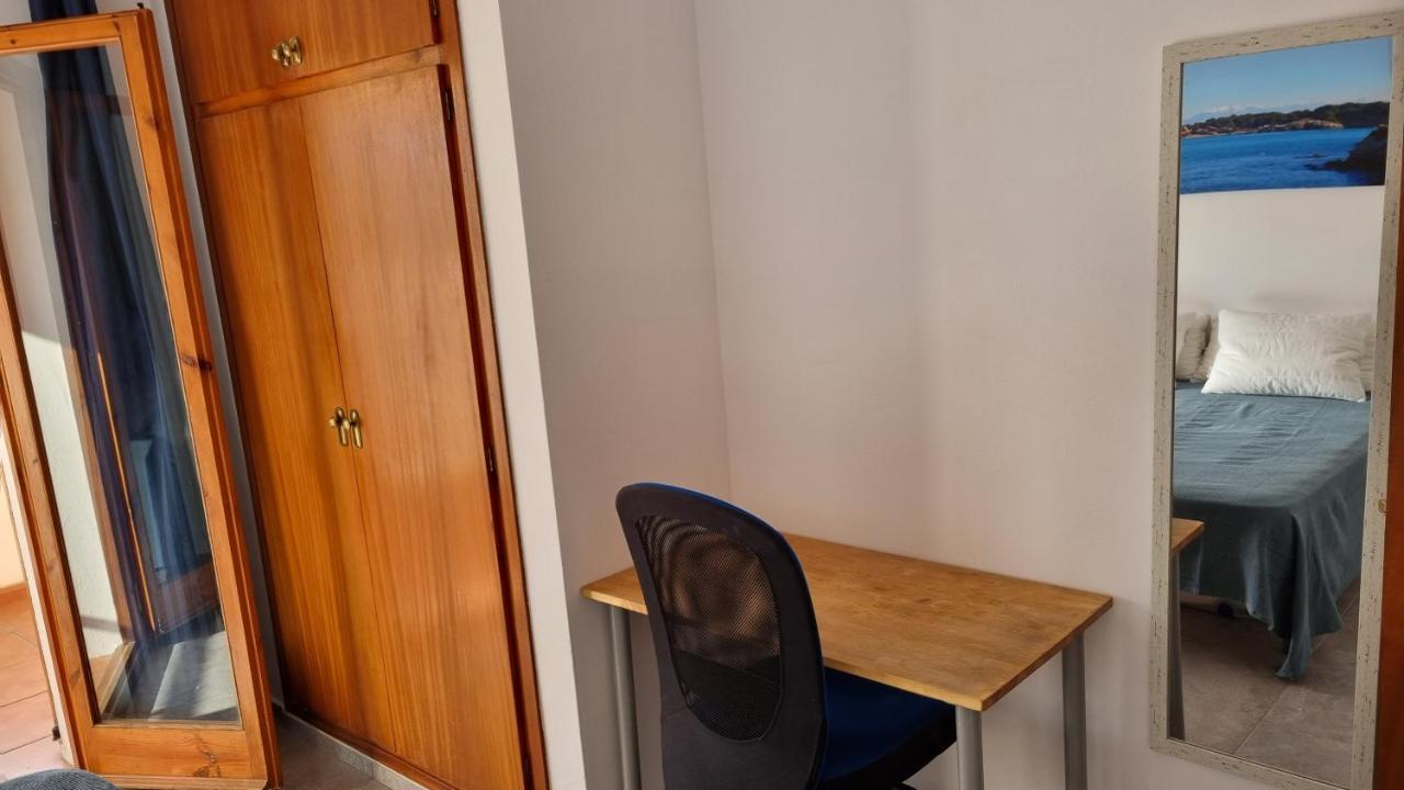 Apartamento Familiar Con Piscina Y Wifi L' Escala Bagian luar foto